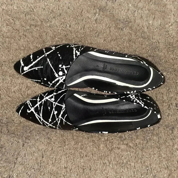 GERRY WEBER-Ebru-Black/White Paint Embossed D'Orsay Flats-Size 4UK-7US-Near Mint - Picture 5 of 6